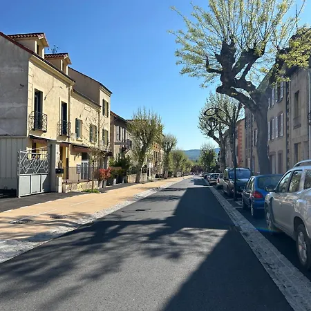 Twin Proche De La Gare