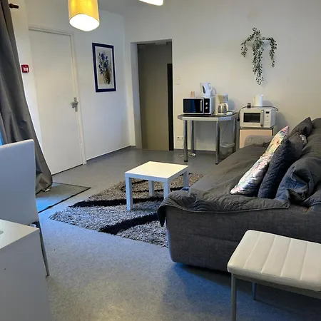 Twin Proche De La Gare